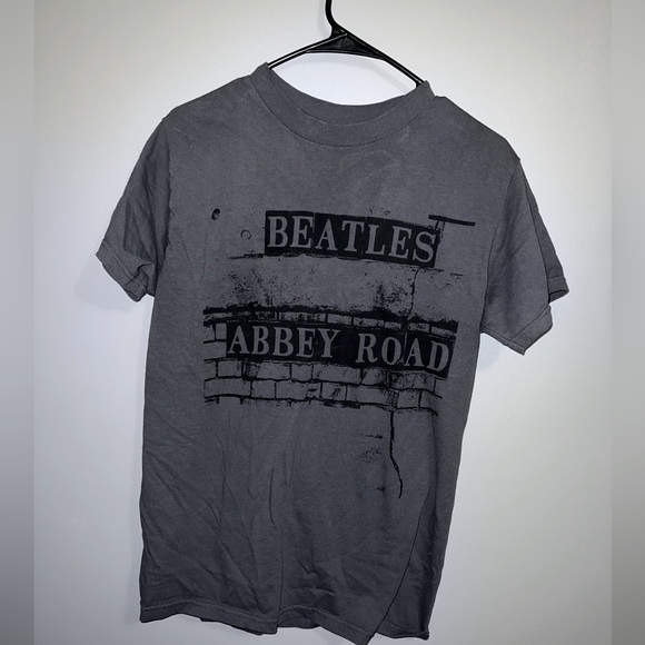 The Beatles Abbey Road T-Shirt - Picture 1 of 3